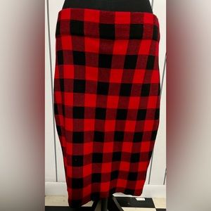 Women’s Chaps Brand Buffalo Plaid skirt size med